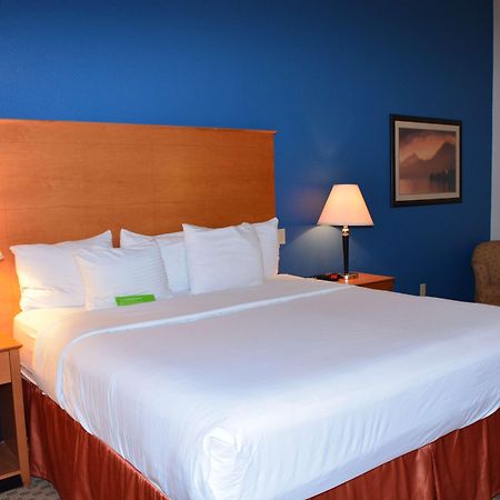 Baymont Inn & Suites Brenham Εξωτερικό φωτογραφία