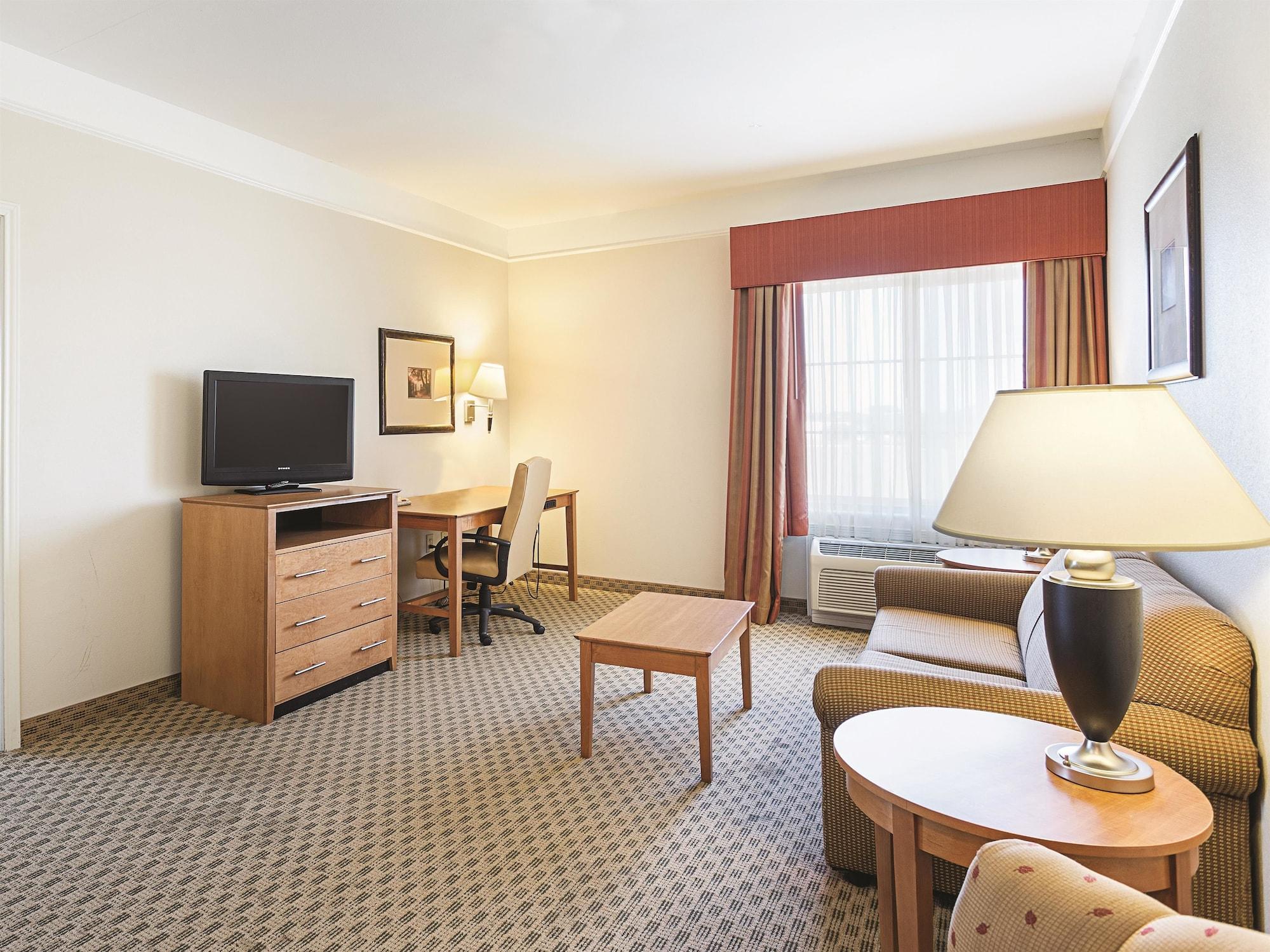 Baymont Inn & Suites Brenham Εξωτερικό φωτογραφία