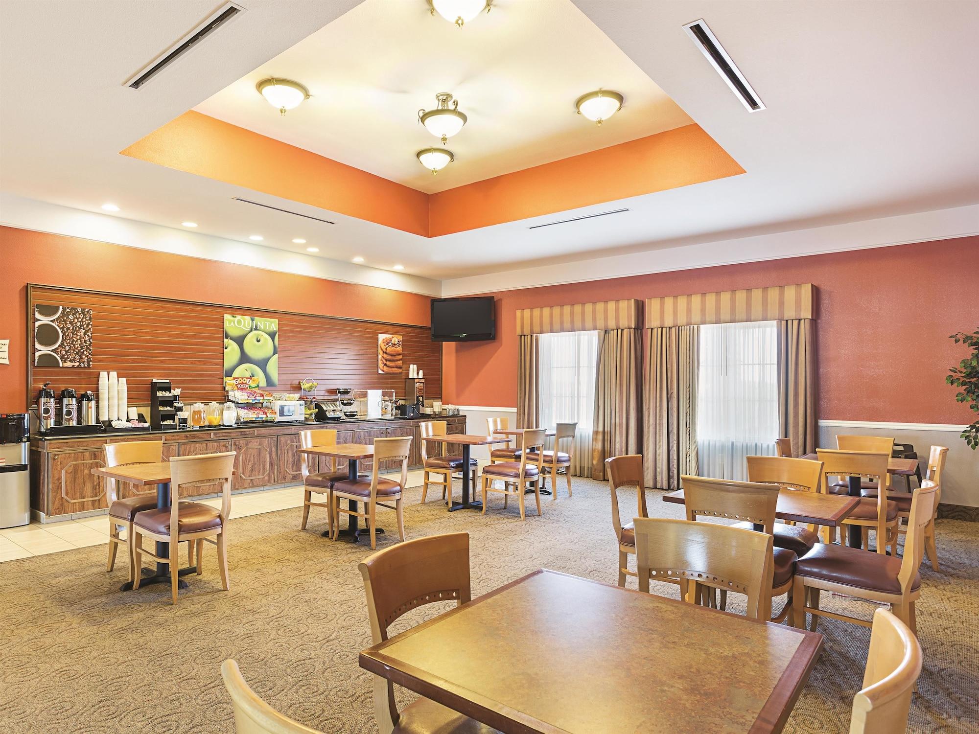 Baymont Inn & Suites Brenham Εξωτερικό φωτογραφία