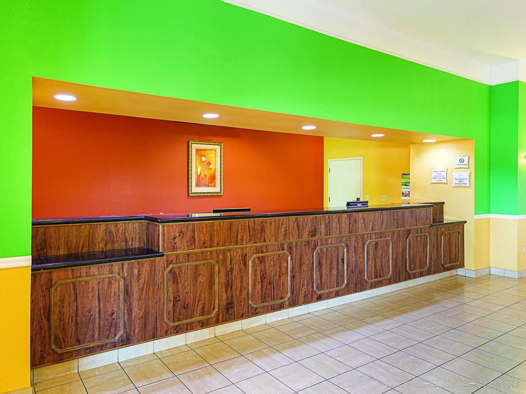 Baymont Inn & Suites Brenham Εξωτερικό φωτογραφία