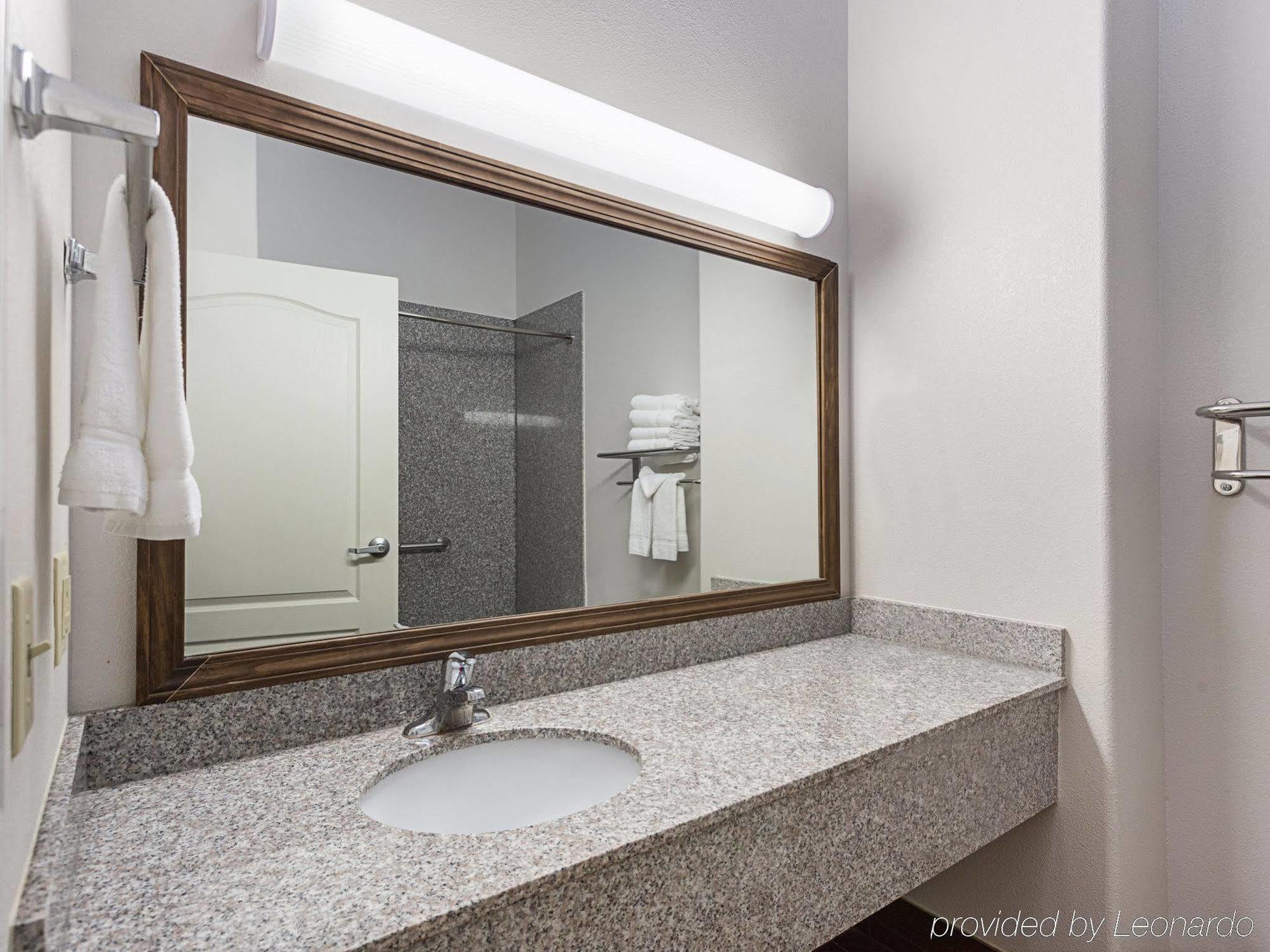 Baymont Inn & Suites Brenham Εξωτερικό φωτογραφία
