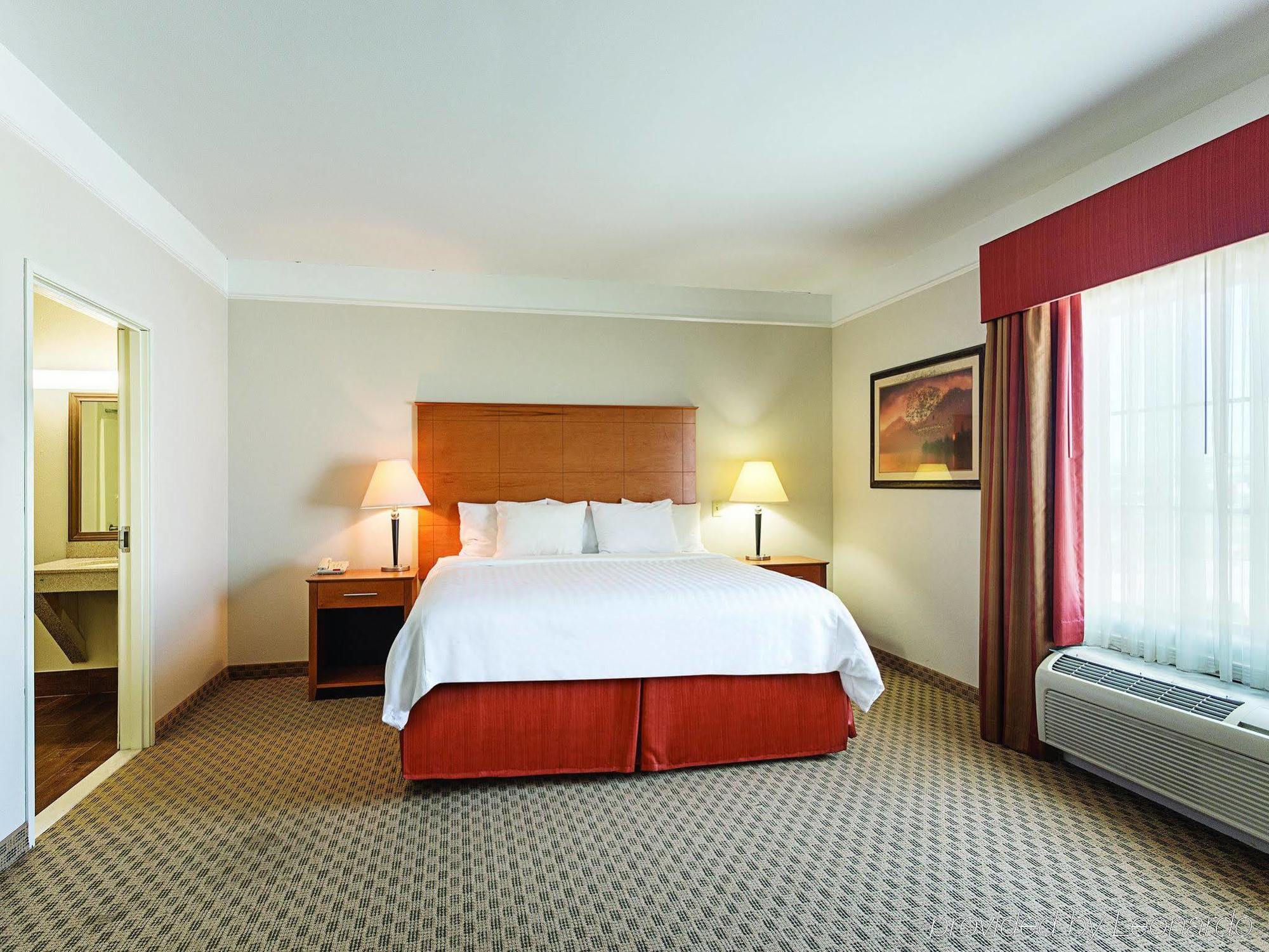 Baymont Inn & Suites Brenham Εξωτερικό φωτογραφία